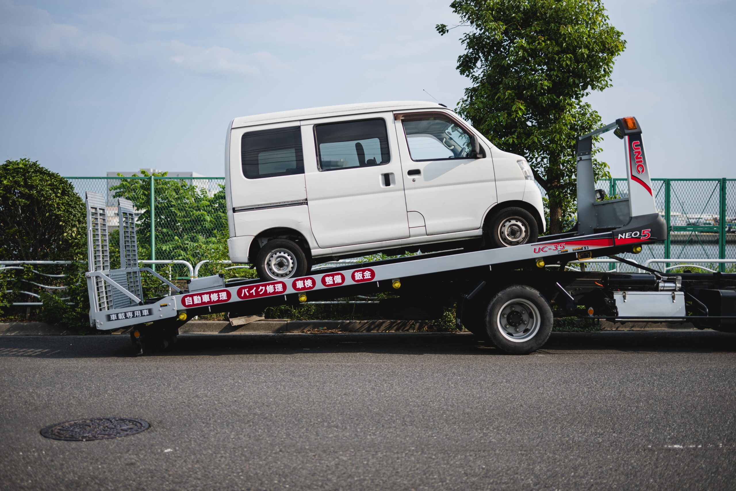 積載車に載せた車両
